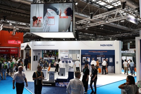 英国伯明翰世界室内安装施工展览会展会现场图片