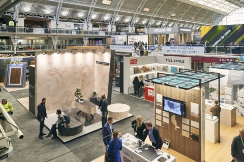 英国伦敦地面材料展览会展会现场图片