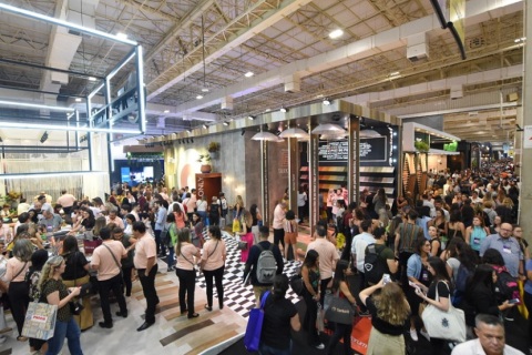 巴西圣保罗地面铺装、地板展览会展会现场图片