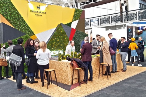 英国伦敦地面材料展览会展会现场图片