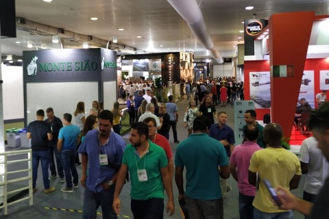 巴西石材展览会展会现场图片