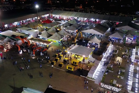 巴西卡舒埃鲁石材展览会展会现场图片