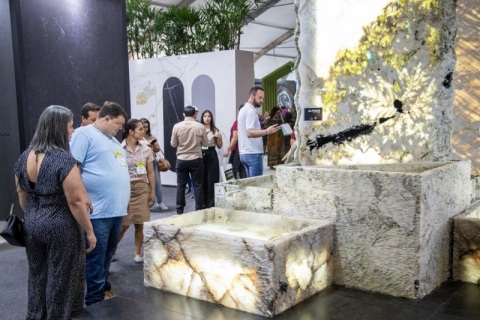 巴西卡舒埃鲁石材展览会展会现场图片