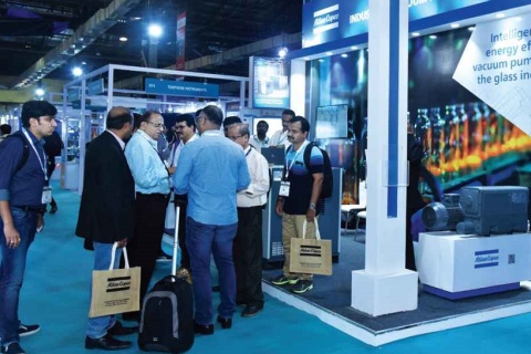 印度孟买玻璃工业展览会展会现场图片