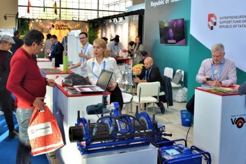 乌兹别克斯坦建筑设备和技术展览会展会现场图片