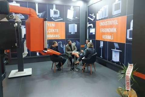 土耳其布尔萨机械工业、金属加工、自动化机器人展览会展会现场图片