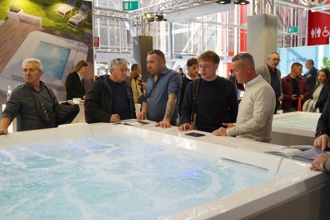 意大利博洛尼亚泳池SPA展览会展会现场图片