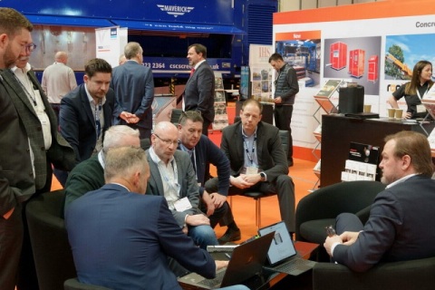 英国伯明翰混凝土设备展览会展会现场图片