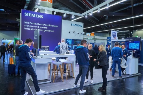 德国纽伦堡建筑防护及围栏展览会展会现场图片