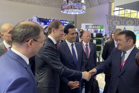 俄罗斯叶卡捷琳堡工业展览会展会现场图片