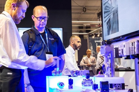 加拿大多伦多工业、机床、机器人展览会展会现场图片