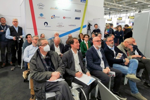 意大利博洛尼亚工业制造展览会展会现场图片