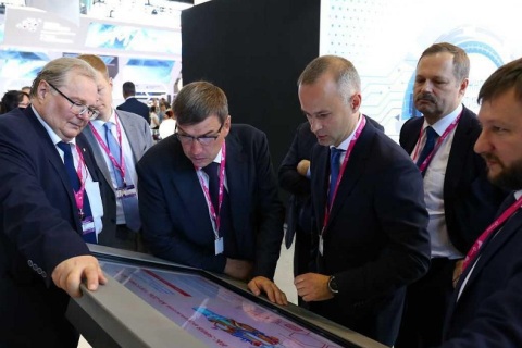 俄罗斯圣彼得堡金属工业技术展览会展会现场图片