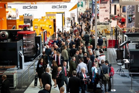 英国伯明翰工业机床及金属加工展览会展会现场图片