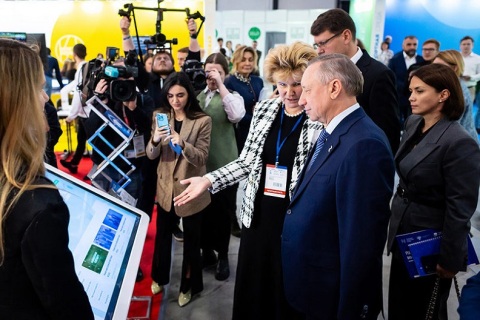 俄罗斯圣彼得堡工业展览会展会现场图片