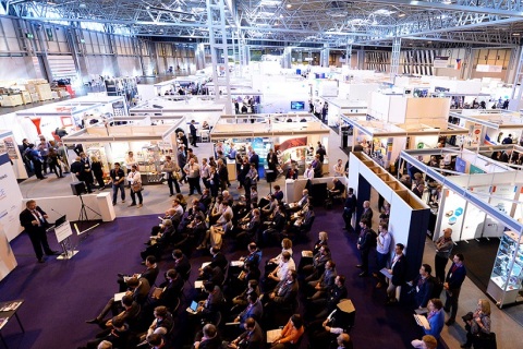 英国伯明翰先进工程展览会展会现场图片