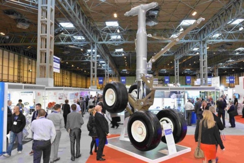 英国伯明翰先进工程展览会展会现场图片