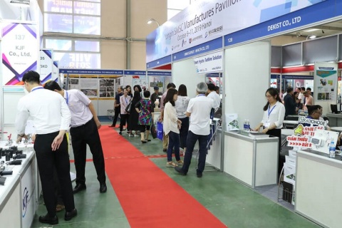 越南河内工业展览会展会现场图片