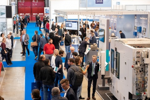 德国斯图加特工业部件清洗技术展览会展会现场图片