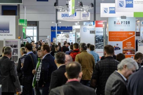 德国工业分包展览会展会现场图片