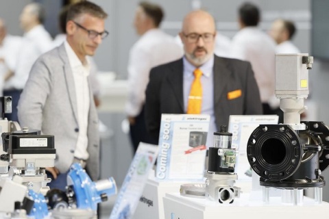 德国杜塞尔多夫工业炉及热处理展览会展会现场图片