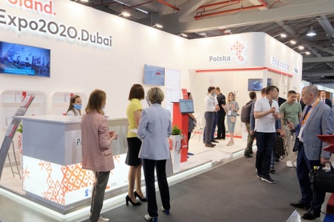 俄罗斯新库煤炭及采矿技术设备展览会展会现场图片