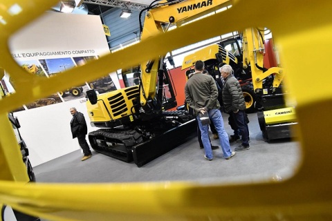 意大利维罗纳工程机械、高空作业机械展览会展会现场图片