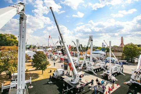 美国路易斯维尔市政建设及工程机械展展会现场图片