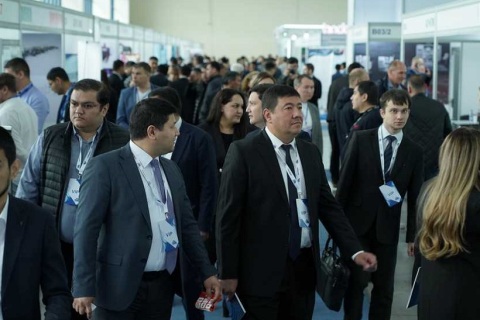 乌兹别克斯坦矿业、工程机械、矿山机械展览会展会现场图片