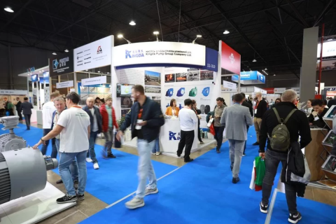 哈萨克斯坦工程机械及矿业机械展览会展会现场图片