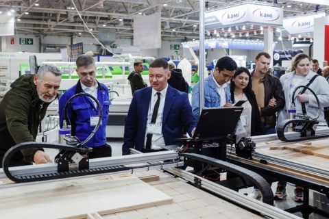 俄罗斯家具及木工机械展览会展会现场图片