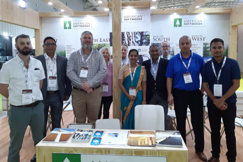 埃及开罗木工机械及木业展览会展会现场图片