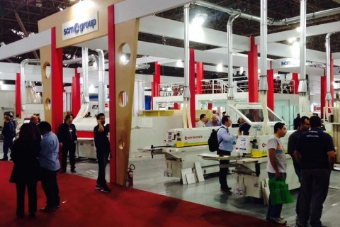 巴西圣保罗家具配件及木工机械展览会展会现场图片