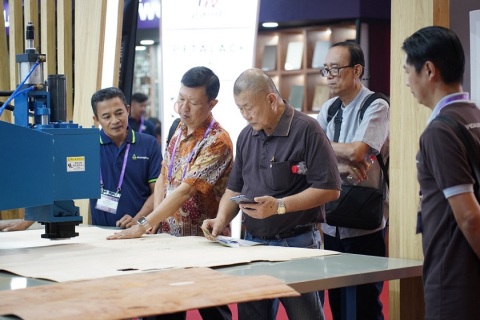 印尼雅加达木工机械展览会展会现场图片