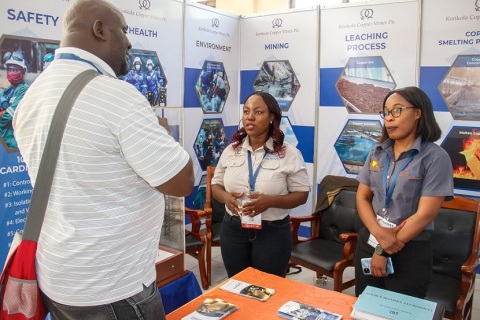 赞比亚矿业及工程机械展览会展会现场图片