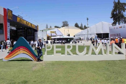 南美秘鲁矿业、工程机械展览会展会现场图片