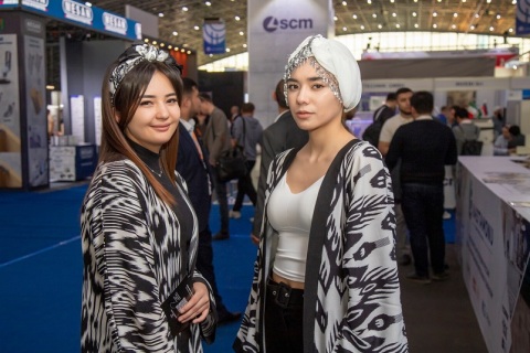 乌兹别克斯坦塔什干家具及木工机械展览会展会现场图片