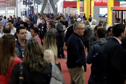 巴西圣保罗家具配件及木工机械展览会展会现场图片