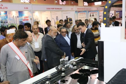 巴基斯坦工程机械展览会展会现场图片