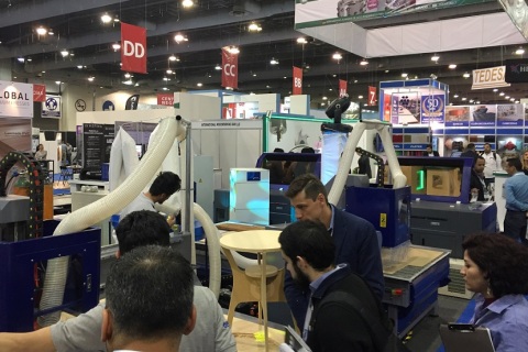 墨西哥家具配件及木工机械展览会展会现场图片