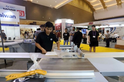 印尼雅加达木工机械展览会展会现场图片