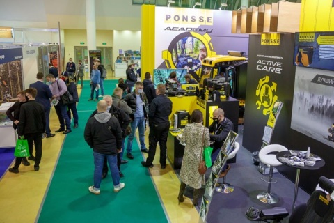 俄罗斯国际木工机械展展会现场图片