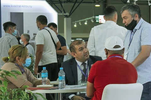 哈萨克斯坦家具及木工机械展览会展会现场图片