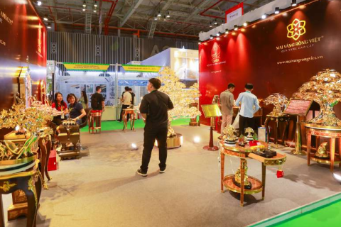 越南（东盟）国际木工家具及家居用品博览会展会现场图片