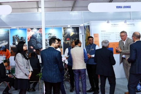 中东迪拜矿业及矿山机械展览会展会现场图片