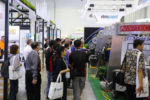 印尼巴厘巴板工业、石油及天然气、矿业展览会展会现场图片