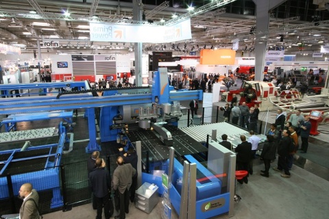 意大利米兰金属加工、钣金加工、金属成形展览会展会现场图片