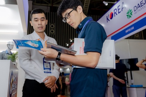 越南胡志明电梯展览会展会现场图片