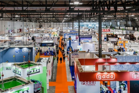 意大利米兰金属加工、钣金加工、金属成形展览会展会现场图片