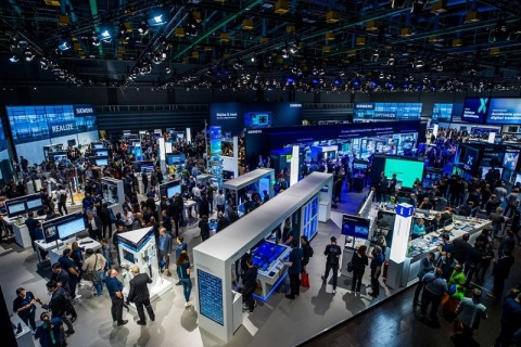 意大利帕尔马工业自动化展览会展会现场图片